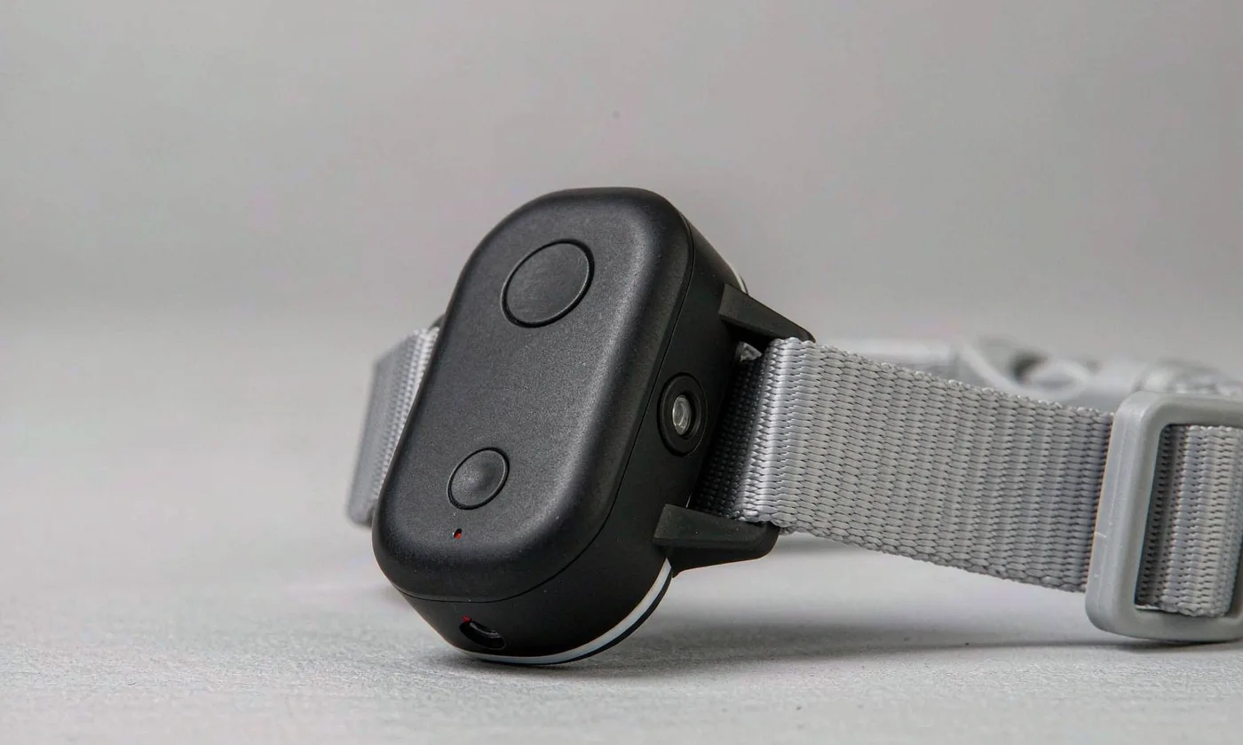 Custom Magnetic Snap Closure: Quick Access Branding - detail view supplied by QUANZHOU JUNYUAN BAGS